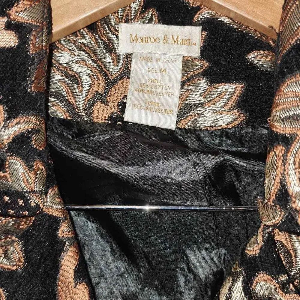 Monroe and Main jacket - Picture 5 of 8